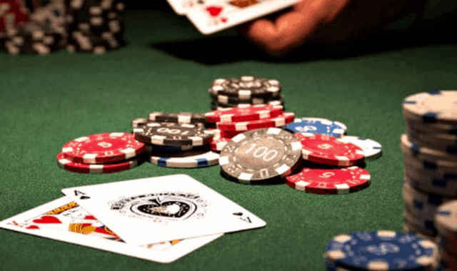 Những bài học kinh nghiệm từ các cao thủ chơi Poker