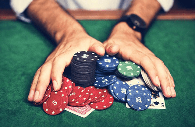 Trải nghiệm thú vị với các thủ thuật đặc sắc trong Poker