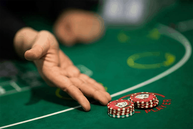 Những sai phạm không nên mắc phạm khi chơi Poker