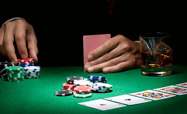 Kinh nghiệm đánh bài Poker mà các cao thủ truyền lại chiến thắng mọi mặt trận