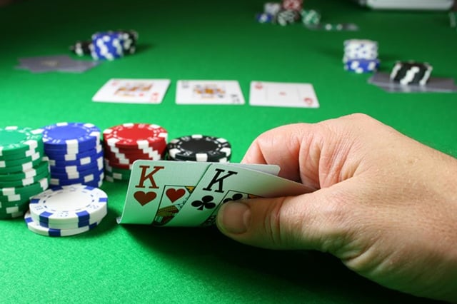 Mẹo chơi Baccarat từ các cao thủ chơi bài chuyên nghiệp