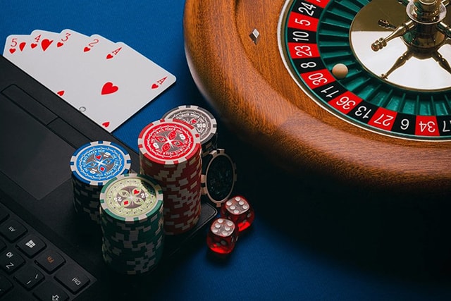 Cách chơi Roulette giúp bạn ăn tiền nhanh gọn và tiện lợi