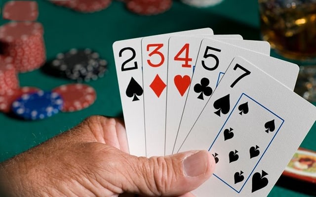 Tìm hiểu về những bí quyết chơi Poker cần được dùng để đánh bại mọi đối thủ