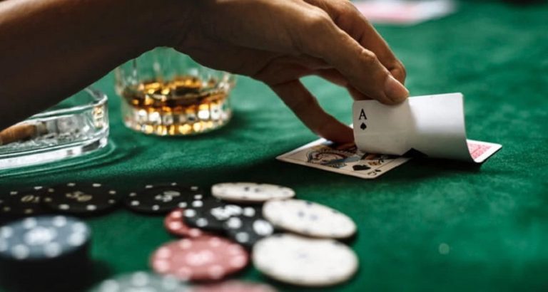 Cách để có thể chơi Poker ở vòng Pre-flop và Flop hiệu quả