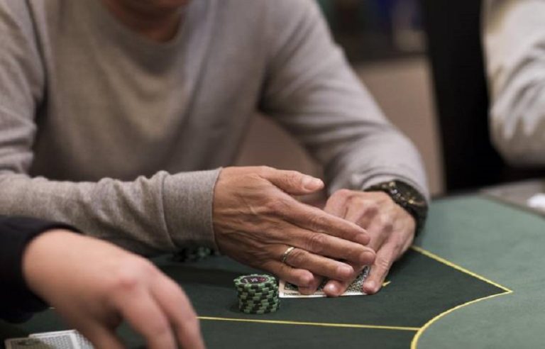 Cần tới những kinh nghiệm sau để có thể chơi Poker dễ thắng cược hơn